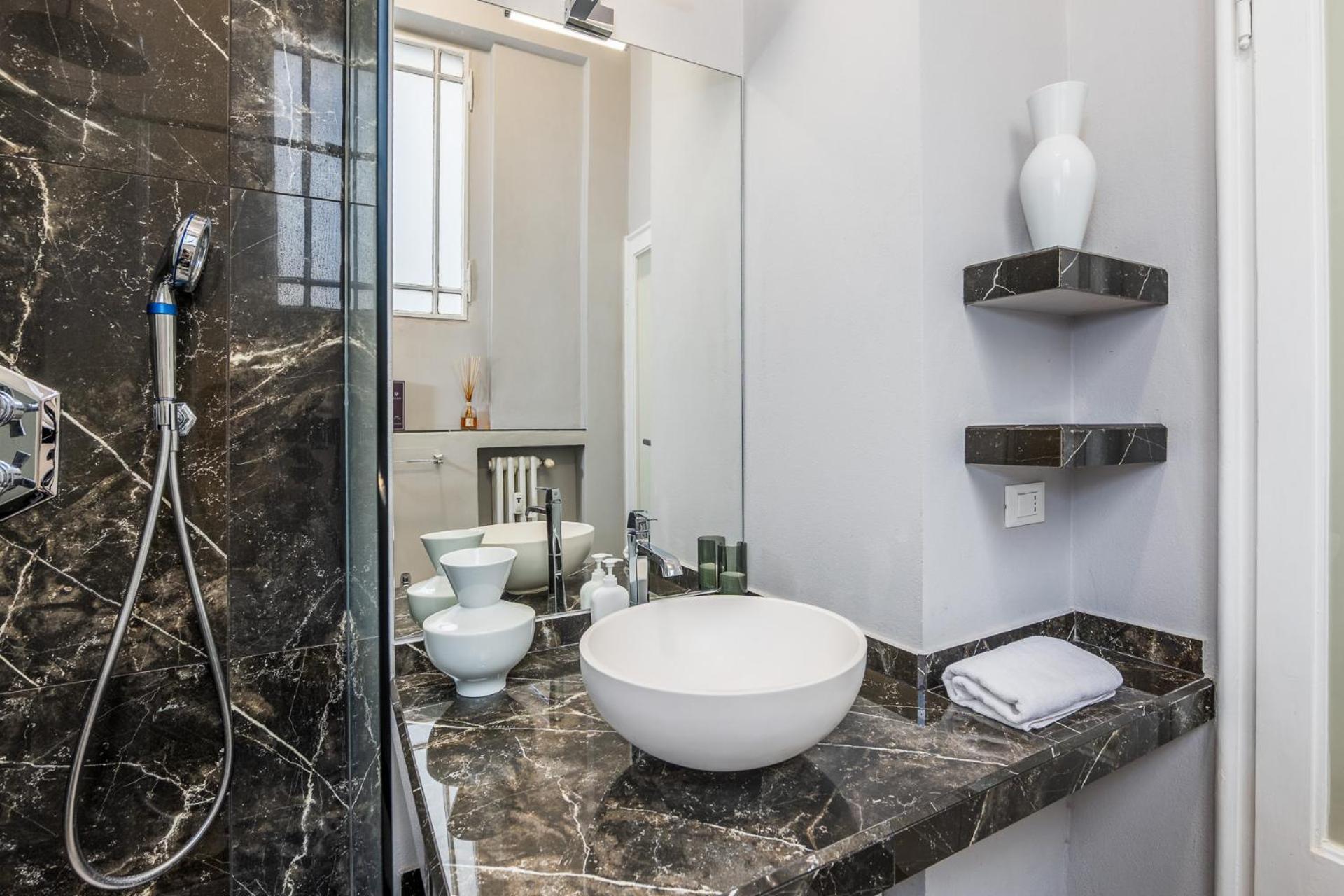 Apartment Design Boutique Flat - Refined &